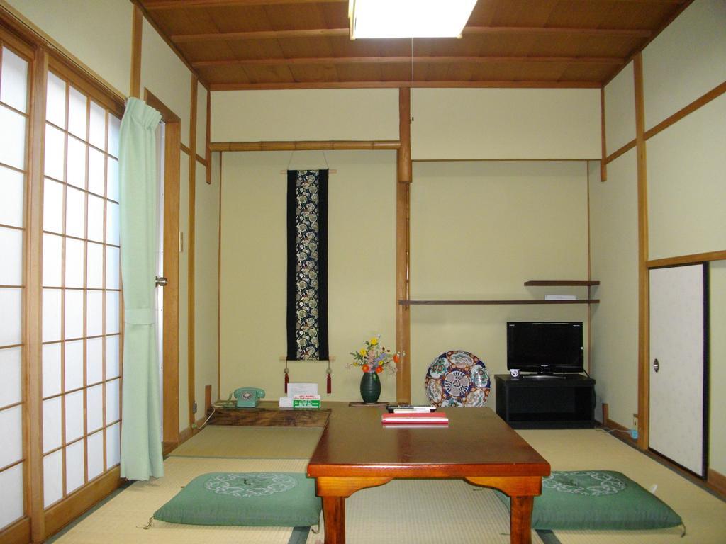 Nishikiro Ryokan